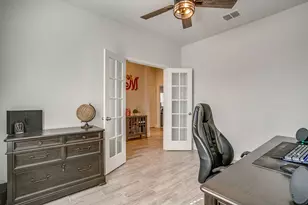 1005 Thicket Dr, Mansfield, TX 76063 - Photo 6