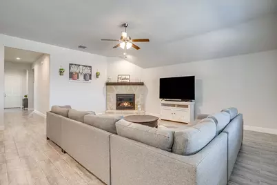 1005 Thicket Drive, Mansfield, TX 76063 - Photo 10
