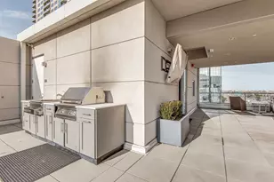 2025 Woodall Rodgers Fwy, Dallas, TX 75201 - Photo 18