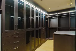 2025 Woodall Rodgers Fwy, Dallas, TX 75201 - Photo 24