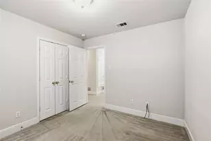 403 S 11th St, Garland, TX 75040 - Photo 20