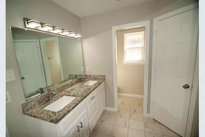 3605 Wessex Court, Denton, TX 76210 - Photo 12