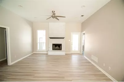 3605 Wessex Court, Denton, TX 76210 - Photo 8