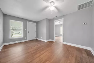 802 S Jackson Street, Kaufman, TX 75142 - Photo 10