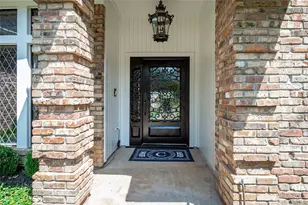 1313 Crest Dr, Colleyville, TX 76034 - Photo 8