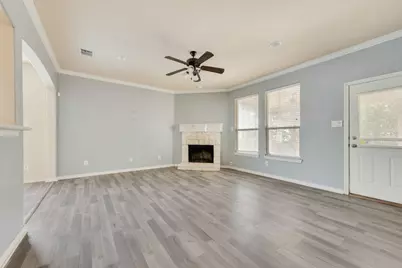 851 Grant Street, Burleson, TX 76028 - Photo 12