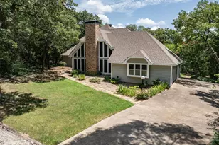 75 Lake Point Loop, Pottsboro, TX 75076 - Photo 1