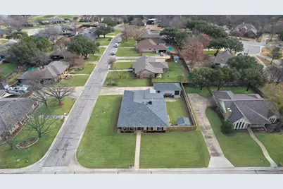 602 Greensprings Street, Highland Village, TX 75077 - Photo 32
