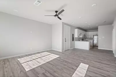 948 S Corinth Street #5, Dallas, TX 75215 - Photo 8