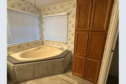 109 Canyon Valley Court, Weatherford, TX 76085 - Photo 30