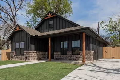 2217 Christine Avenue, Fort Worth, TX 76105 - Photo 2