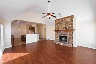 132 Cassandra Dr, Forney, TX 75126 - Photo 2