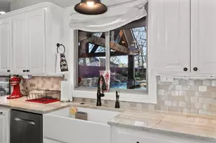 3815 Holly Ridge Dr, Longview, TX 75605 - Photo 10