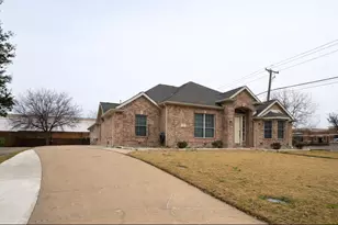 101 Hawthorne Dr, Murphy, TX 75094 - Photo 1