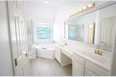 101 Hawthorne Drive, Murphy, TX 75094 - Photo 22