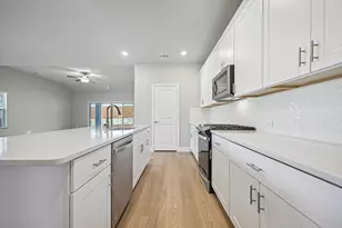 806 London Town Ln, Princeton, TX 75071 - Photo 8