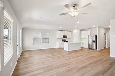 800 London Town Lane, Princeton, TX 75071 - Photo 2