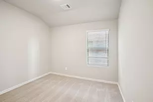 800 London Town Ln, Princeton, TX 75071 - Photo 16