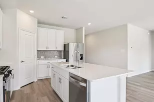 2021 Carriage Ct, Seagoville, TX 75159 - Photo 4