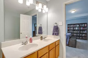 305 Chalkstone Dr, Fort Worth, TX 76131 - Photo 20