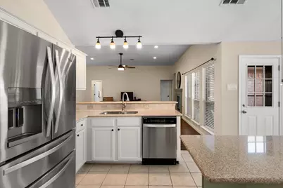 617 Jamie Lane, Mansfield, TX 76063 - Photo 12