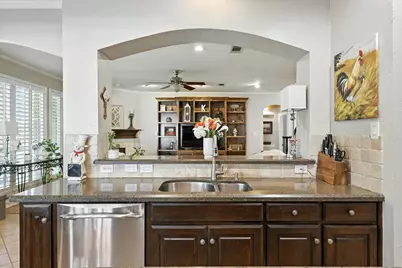 2742 Creek Crossing Drive, McKinney, TX 75072 - Photo 16