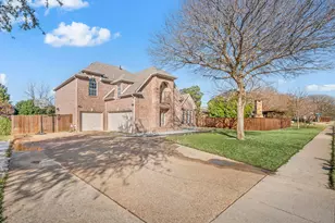 2212 Danielle Dr, Colleyville, TX 76034 - Photo 2