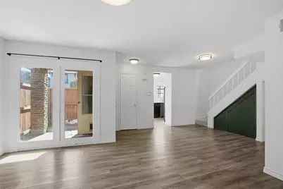 5200 Martel Avenue #36A, Dallas, TX 75206 - Photo 10