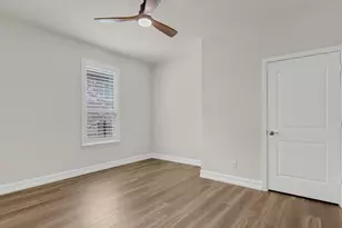 7608 Redwood Forest Ln, Little Elm, TX 76227 - Photo 12