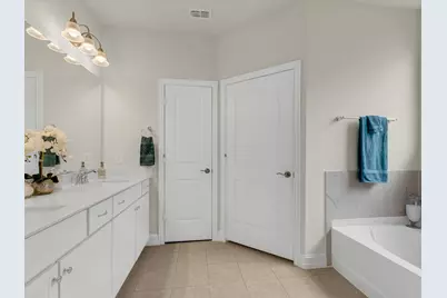 7608 Redwood Forest Lane, Little Elm, TX 76227 - Photo 20