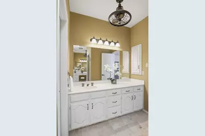 2902 Cambridgeshire Drive, Carrollton, TX 75007 - Photo 16