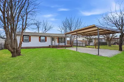 1100 SE 9th Street, Mineral Wells, TX 76067 - Photo 1