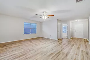 7845 Whitney Ln, Fort Worth, TX 76112 - Photo 6