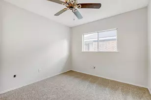 7845 Whitney Ln, Fort Worth, TX 76112 - Photo 24
