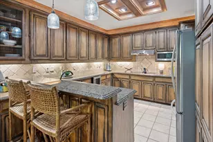 2448 Clearspring Dr N, Irving, TX 75063 - Photo 18