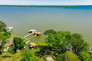 433 Winding Shore Dr, Tool, TX 75143 - Photo 1