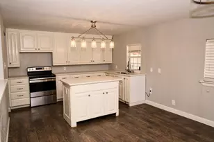 8437 Redonda St, White Settlement, TX 76108 - Photo 10