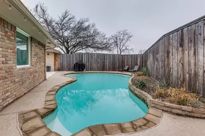 2901 Regal Road, Plano, TX 75075 - Photo 2