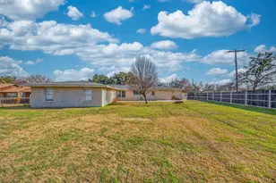 7001 Richlynn Terrace, Richland Hills, TX 76118 - Photo 14