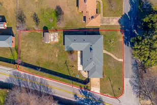 7001 Richlynn Terrace, Richland Hills, TX 76118 - Photo 10