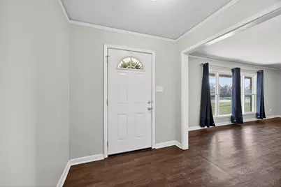 7001 Richlynn Terrace, Richland Hills, TX 76118 - Photo 10