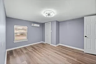 107 Ave B Ave, Whitney, TX 76692 - Photo 10