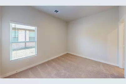 1001 Verde Court, Crowley, TX 76036 - Photo 14