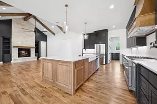 2008 Vaquero Dr, Weatherford, TX 76088 - Photo 12