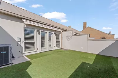 705 E 1st Street, Fort Worth, TX 76102 - Photo 38