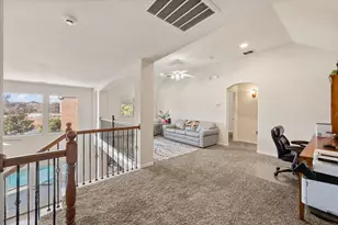 1352 Cog Hill Dr, Fort Worth, TX 76120 - Photo 20