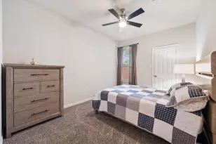 1352 Cog Hill Dr, Fort Worth, TX 76120 - Photo 18