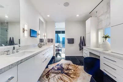 1717 Arts Plaza #2107, Dallas, TX 75201 - Photo 26