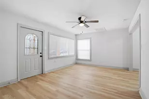 1015 SE 20th St, Mineral Wells, TX 76067 - Photo 2