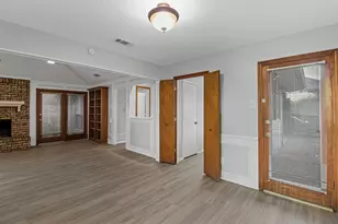 4017 St Christopher Ln, Dallas, TX 75287 - Photo 4